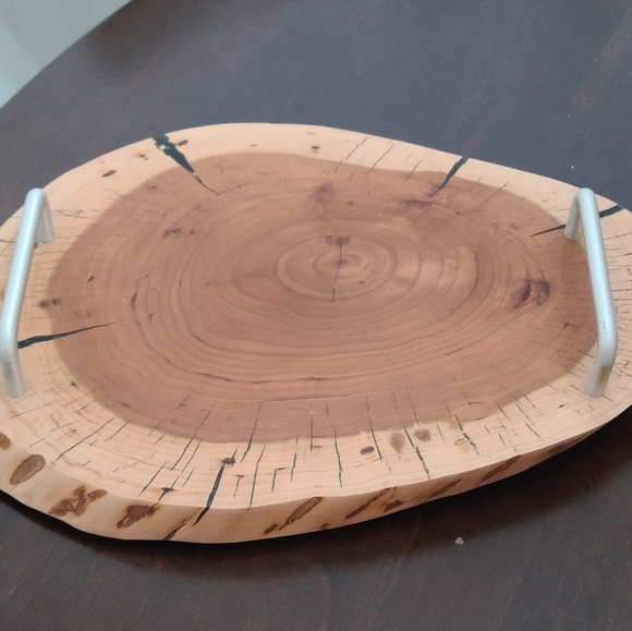 Handmade wooden serving tray - Picture 2 of 2